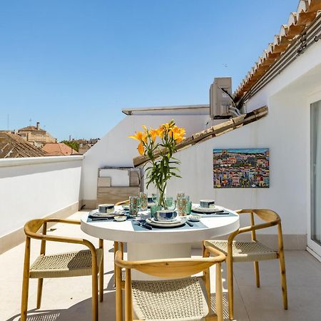 Atarazanas Suite, Atico Con Terraza マラガ エクステリア 写真