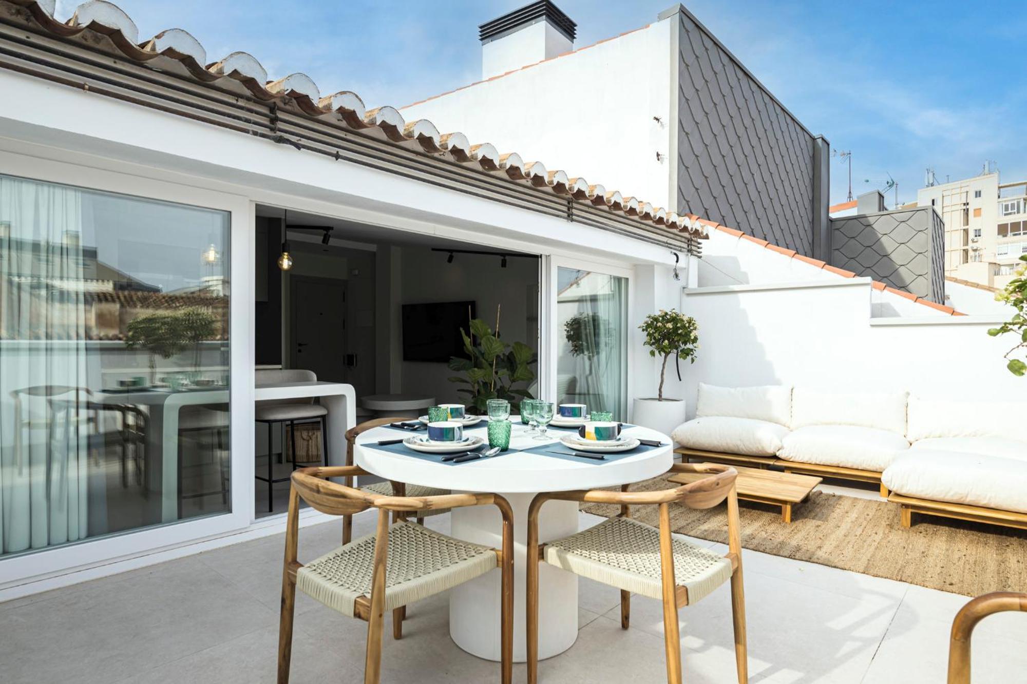 Atarazanas Suite, Atico Con Terraza マラガ エクステリア 写真
