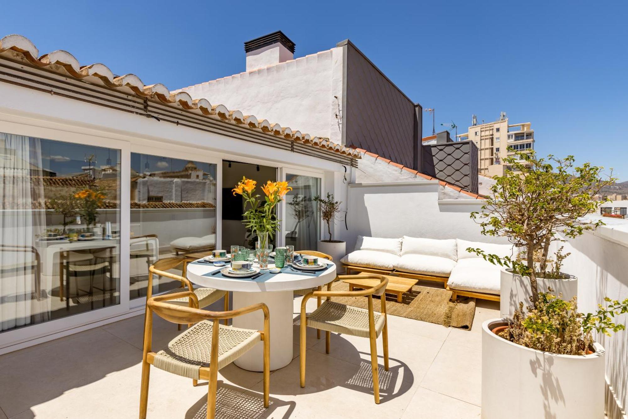 Atarazanas Suite, Atico Con Terraza マラガ エクステリア 写真